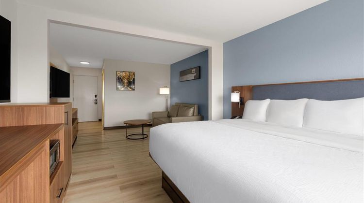 Wingate by Wyndham Dublin Claytor Lake Suite