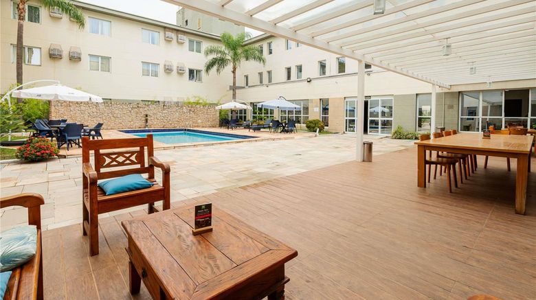 <b>Ibis Styles Campinas Alphaville Pool</b>. Images powered by <a href="https://iceportal.shijigroup.com/" title="IcePortal" target="_blank">IcePortal</a>.