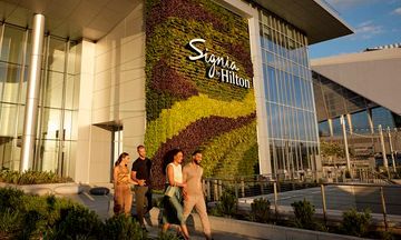 Signia by Hilton World Congress Center