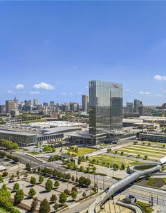 Signia by Hilton World Congress Center
