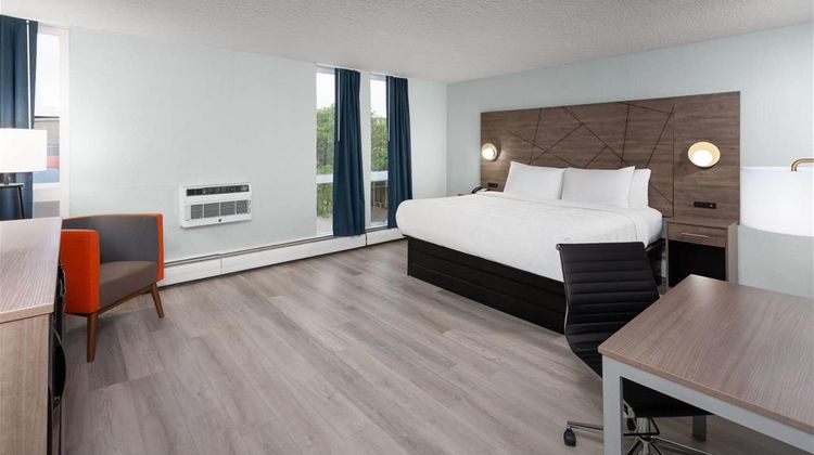 Wingate by Wyndham Sheboygan Suite