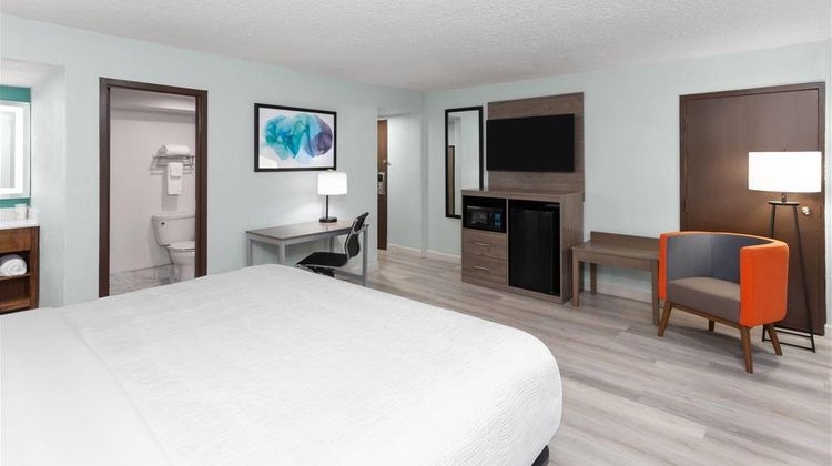 Wingate by Wyndham Sheboygan Suite