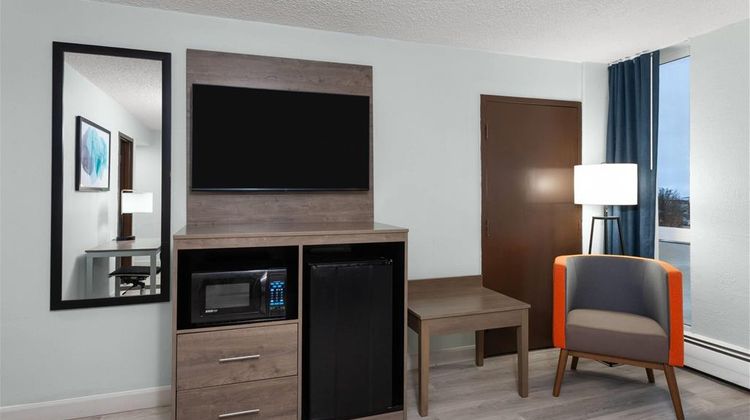Wingate by Wyndham Sheboygan Suite