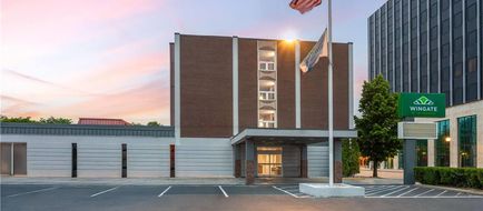 Wingate by Wyndham Sheboygan Exterior