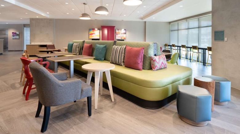 <b>Home2 Suites by Hilton Santa Rosa Beach Lobby</b>. Images powered by <a href="https://iceportal.shijigroup.com/" title="IcePortal" target="_blank">IcePortal</a>.