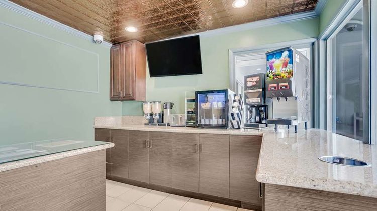 Sather Berkeley, SureStay Collection Lobby