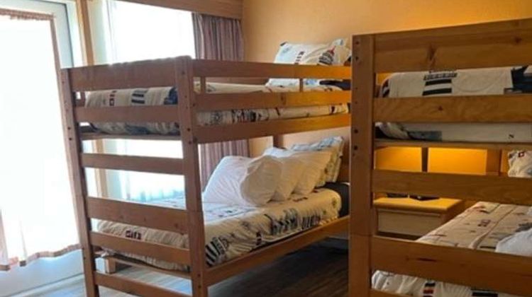 Lighthouse Suites Inn Room