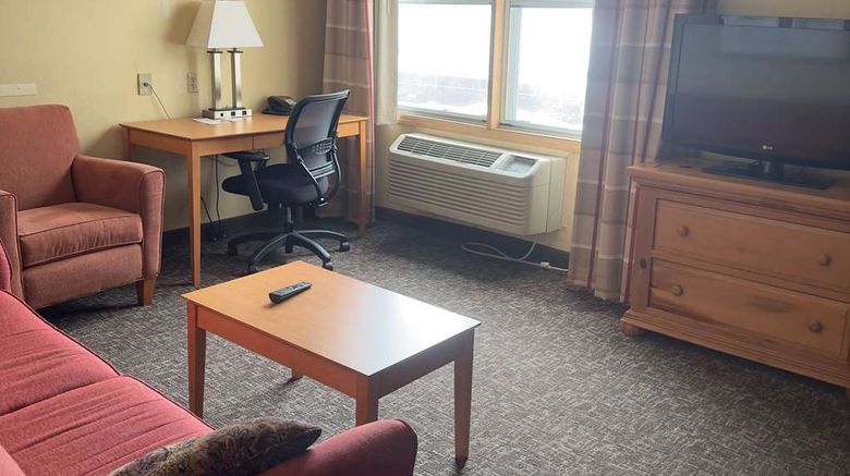 <b>Duluth Inn & Suites Near Spirit Mountain Suite</b>. Images powered by <a href="https://iceportal.shijigroup.com/" title="IcePortal" target="_blank">IcePortal</a>.