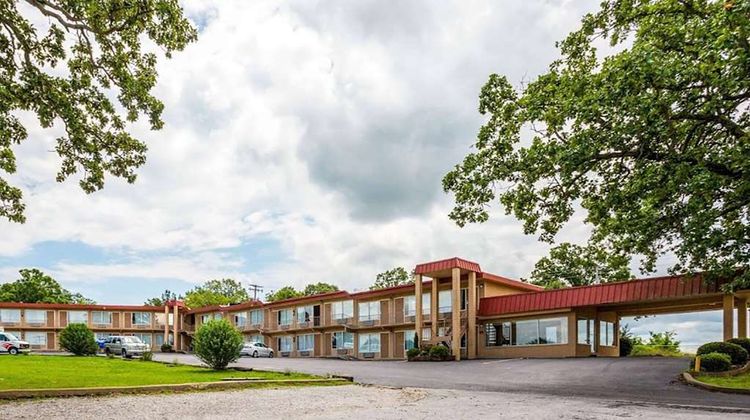 Days Inn by Wyndham Batesville Exterior