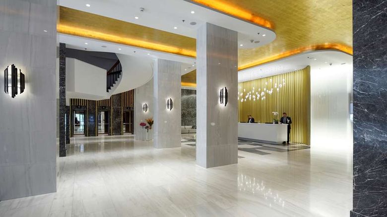 <b>Makedonia Palace Hotel Lobby</b>. Images powered by <a href="https://iceportal.shijigroup.com/" title="IcePortal" target="_blank">IcePortal</a>.