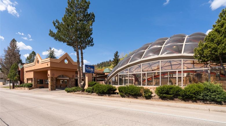 <b>Baymont by Wyndham Durango Exterior</b>. Images powered by <a href="https://iceportal.shijigroup.com/" title="IcePortal" target="_blank">IcePortal</a>.