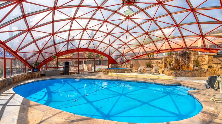 <b>Baymont by Wyndham Durango Pool</b>. Images powered by <a href="https://iceportal.shijigroup.com/" title="IcePortal" target="_blank">IcePortal</a>.