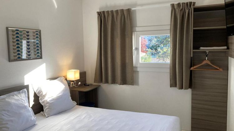 Good Hotel Marseille Aubagne Room