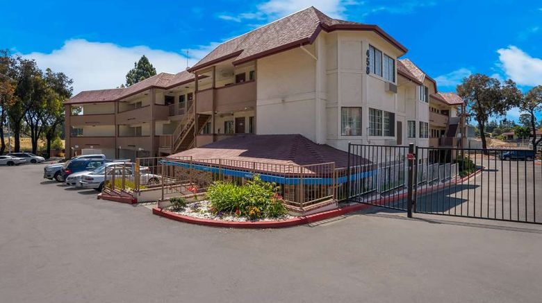 <b>Econo Lodge Vallejo Exterior</b>. Images powered by <a href="https://iceportal.shijigroup.com/" title="IcePortal" target="_blank">IcePortal</a>.
