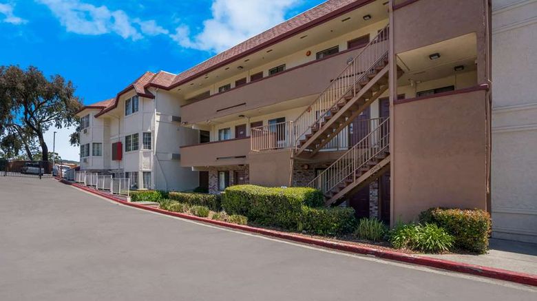 <b>Econo Lodge Vallejo Exterior</b>. Images powered by <a href="https://iceportal.shijigroup.com/" title="IcePortal" target="_blank">IcePortal</a>.