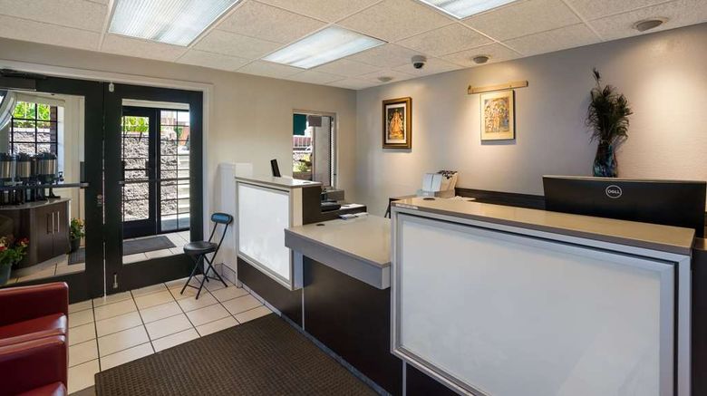 <b>Econo Lodge Vallejo Lobby</b>. Images powered by <a href="https://iceportal.shijigroup.com/" title="IcePortal" target="_blank">IcePortal</a>.
