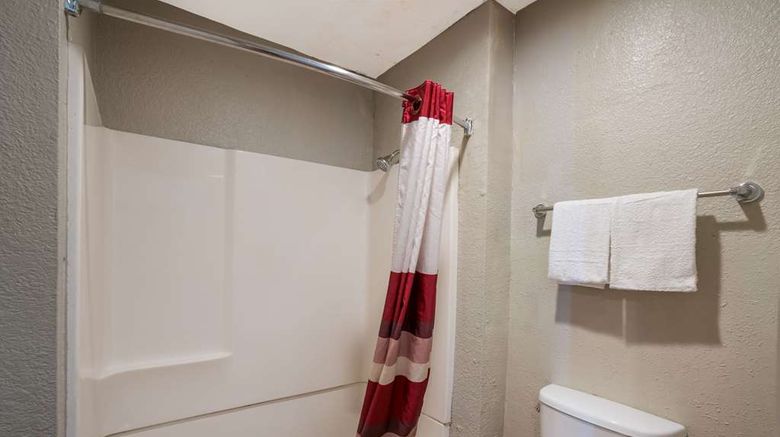 <b>Econo Lodge Vallejo Room</b>. Images powered by <a href="https://iceportal.shijigroup.com/" title="IcePortal" target="_blank">IcePortal</a>.