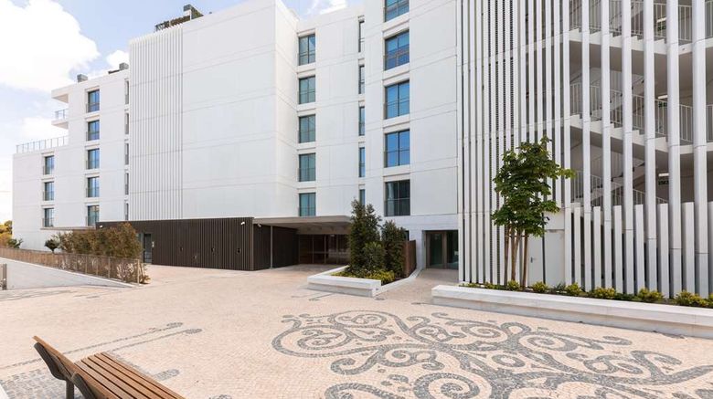 <b>Legacy Hotel Cascais, Curio Collection Exterior</b>. Images powered by <a href="https://iceportal.shijigroup.com/" title="IcePortal" target="_blank">IcePortal</a>.