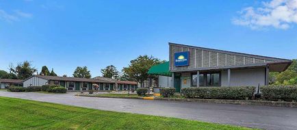 Days Inn by Wyndham Liverpool/Syracuse Exterior