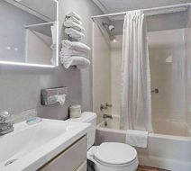 Days Inn by Wyndham Liverpool/Syracuse Room
