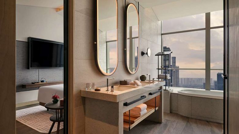 <b>ANdAZ Nanjing Hexi Room</b>. Images powered by <a href="https://iceportal.shijigroup.com/" title="IcePortal" target="_blank">IcePortal</a>.