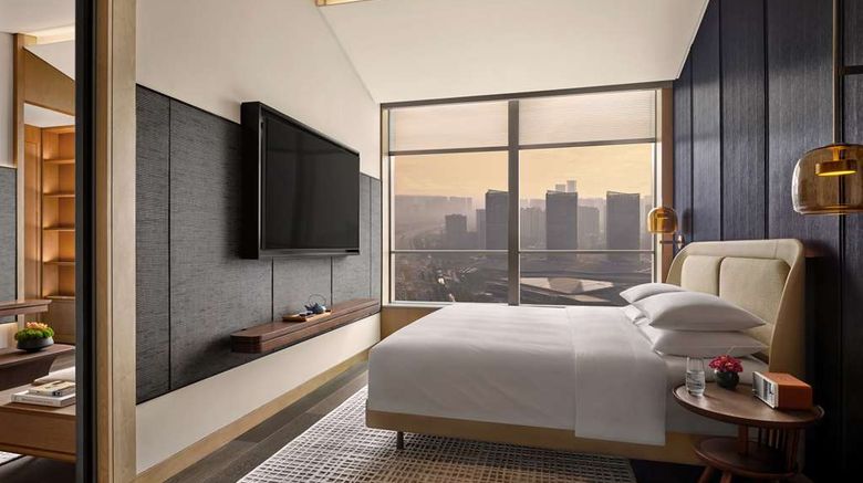 <b>ANdAZ Nanjing Hexi Suite</b>. Images powered by <a href="https://iceportal.shijigroup.com/" title="IcePortal" target="_blank">IcePortal</a>.