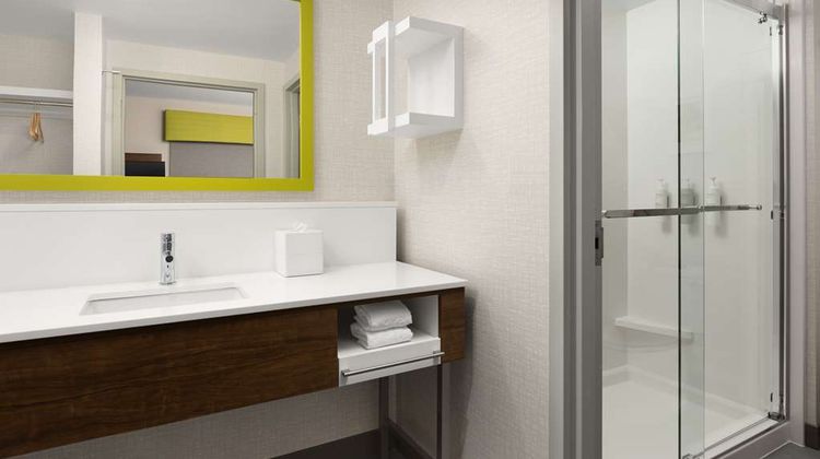 Hampton Inn & Sts University Medical Ctr Room