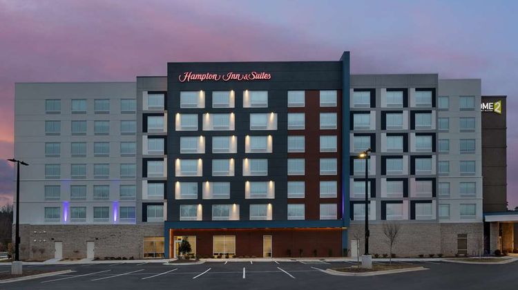 Hampton Inn & Sts University Medical Ctr Exterior