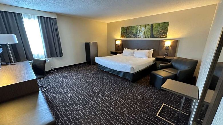 <b>Days Inn & Conference Centre Room</b>. Images powered by <a href="https://iceportal.shijigroup.com/" title="IcePortal" target="_blank">IcePortal</a>.
