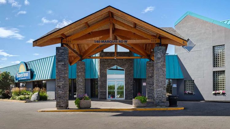 Days Inn & Conference Centre Exterior