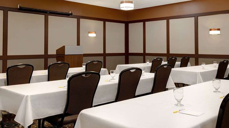 <b>Days Inn & Conference Centre Meeting</b>. Images powered by <a href="https://iceportal.shijigroup.com/" title="IcePortal" target="_blank">IcePortal</a>.