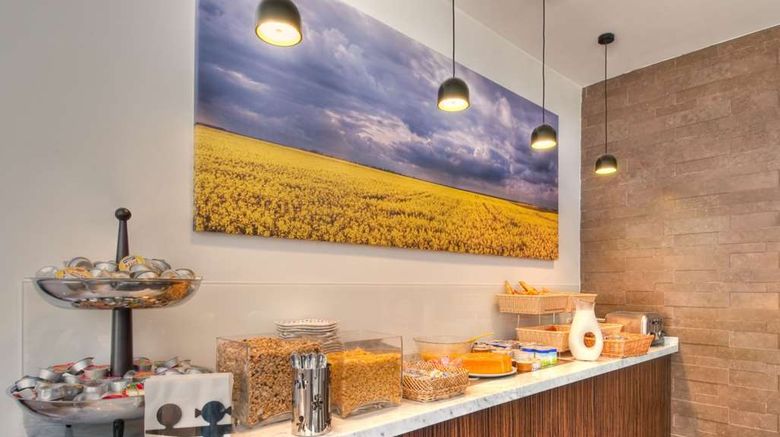 <b>Hotel Moderne Saint Germain Restaurant</b>. Images powered by <a href="https://iceportal.shijigroup.com/" title="IcePortal" target="_blank">IcePortal</a>.