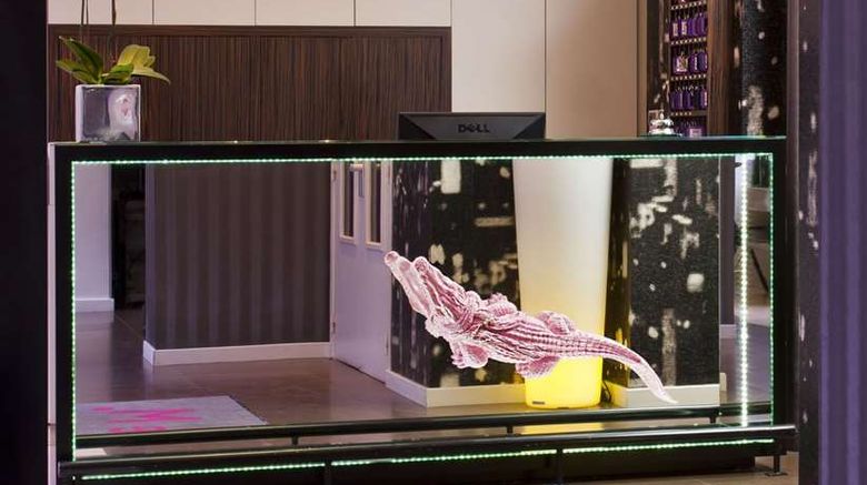 <b>Hotel Moderne Saint Germain Lobby</b>. Images powered by <a href="https://iceportal.shijigroup.com/" title="IcePortal" target="_blank">IcePortal</a>.