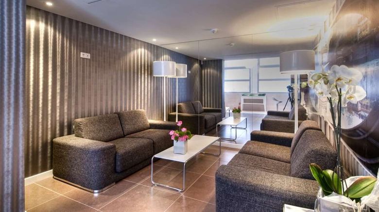 <b>Hotel Moderne Saint Germain Lobby</b>. Images powered by <a href="https://iceportal.shijigroup.com/" title="IcePortal" target="_blank">IcePortal</a>.