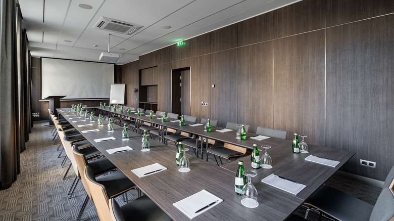 <b>Hotel Congress Meeting</b>. Images powered by <a href="https://iceportal.shijigroup.com/" title="IcePortal" target="_blank">IcePortal</a>.
