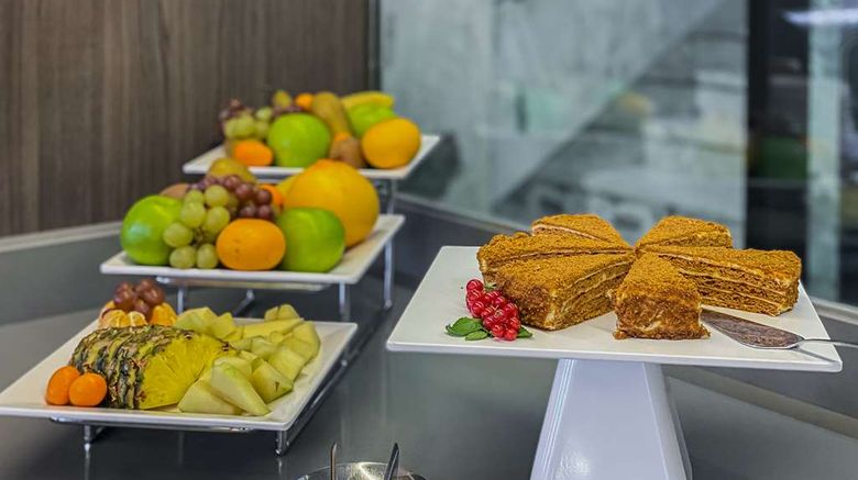 <b>Hotel Congress Restaurant</b>. Images powered by <a href="https://iceportal.shijigroup.com/" title="IcePortal" target="_blank">IcePortal</a>.