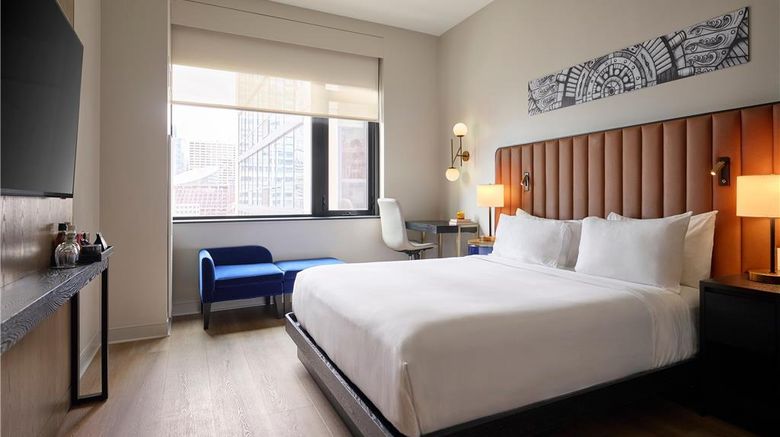 <b>Arlo Chicago Room</b>. Images powered by <a href="https://iceportal.shijigroup.com/" title="IcePortal" target="_blank">IcePortal</a>.