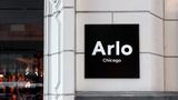 Arlo Chicago Exterior