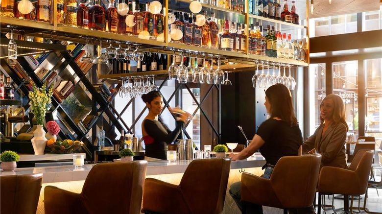 <b>Arlo Chicago Restaurant</b>. Images powered by <a href="https://iceportal.shijigroup.com/" title="IcePortal" target="_blank">IcePortal</a>.
