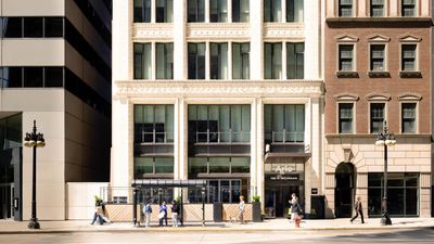 Arlo Chicago