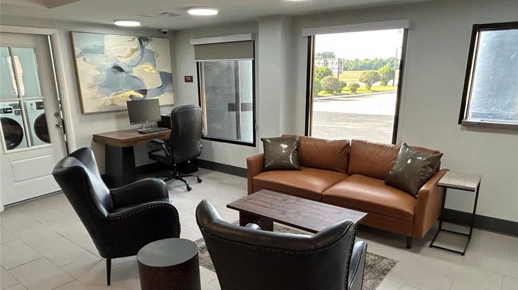 SureStay Studio by Best Western Rowland Lobby