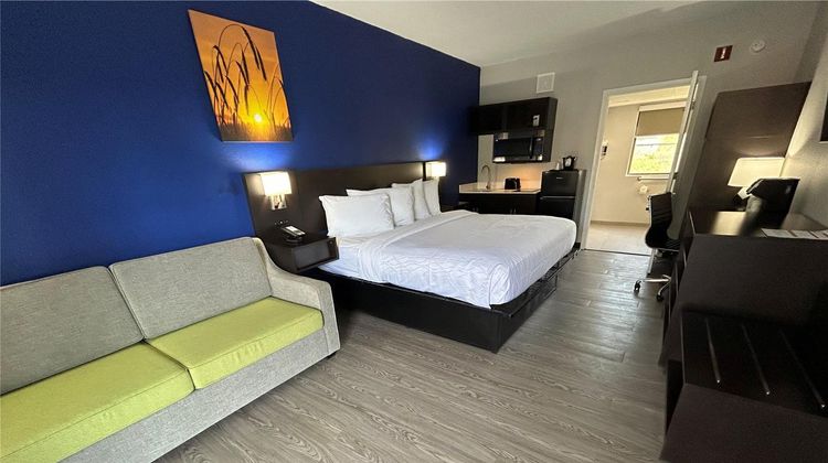 SureStay Studio by Best Western Rowland Room