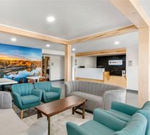 Clarion Pointe Prescott Valley Lobby