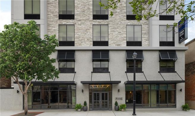 Hilton Garden Inn Greenville Exterior
