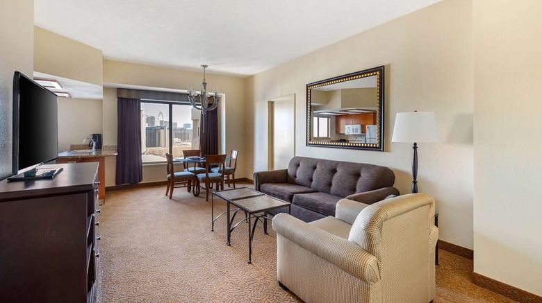 <b>Hilton Vacation Club Polo Towers Room</b>. Images powered by <a href="https://iceportal.shijigroup.com/" title="IcePortal" target="_blank">IcePortal</a>.