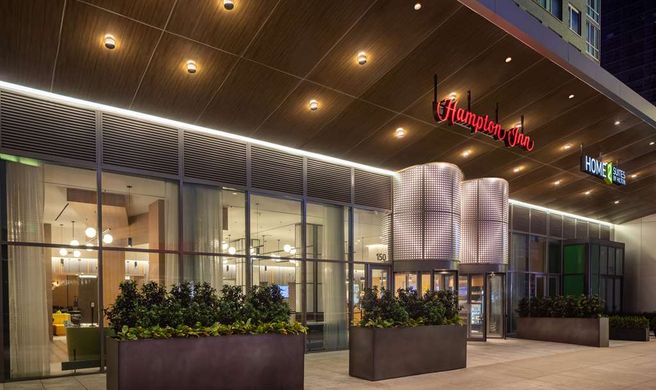 Hampton Inn by Hilton NY Times Square Exterior