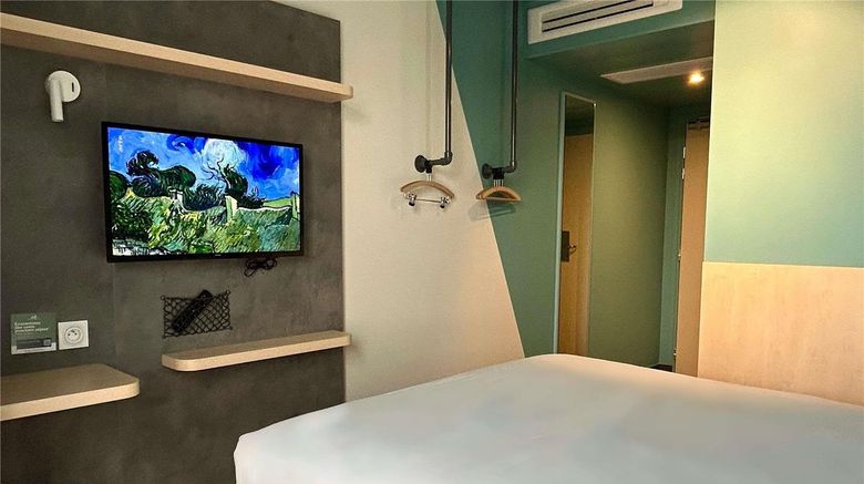 <b>Ibis Budget Loudeac Velodrome Room</b>. Images powered by <a href="https://iceportal.shijigroup.com/" title="IcePortal" target="_blank">IcePortal</a>.