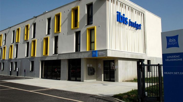 Ibis Budget Loudeac Velodrome Exterior