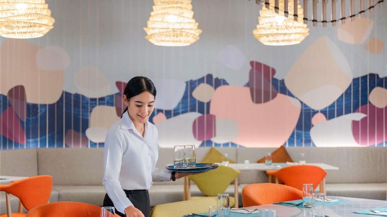 <b>Novotel Rayong Star Convention Centre Restaurant</b>. Images powered by <a href="https://iceportal.shijigroup.com/" title="IcePortal" target="_blank">IcePortal</a>.
