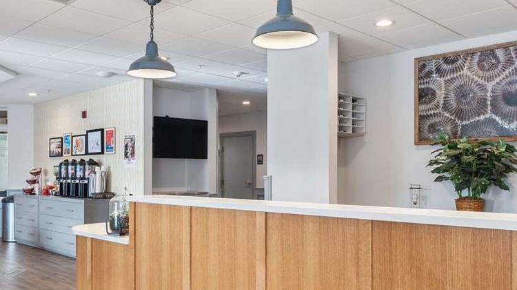 Cherry Tree Inn and Suites Lobby